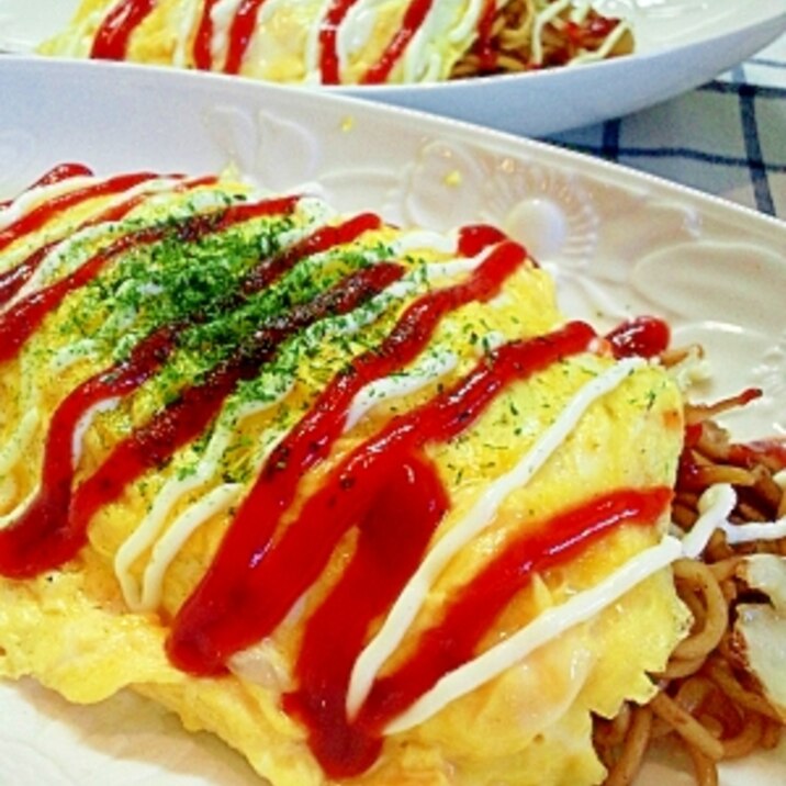 とろとろ卵で♪絶品オムそば☆焼きそばに飽きた時に☆